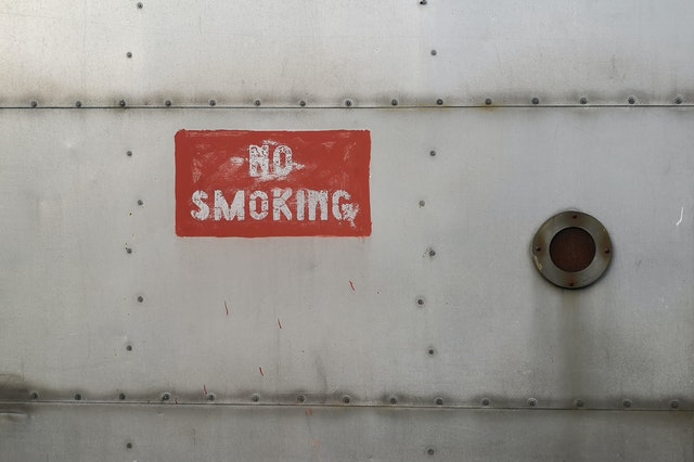 No-Smoking sign.
